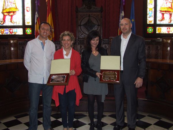 » La 35ª Vuelta Internacional a Mallorca en moto homenajea a Francisco Donate