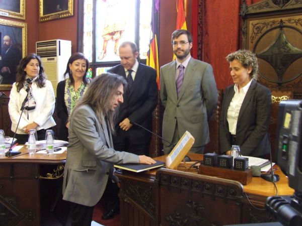 » Toma de posesión de nuevos concejales del Ayuntamiento de Palma