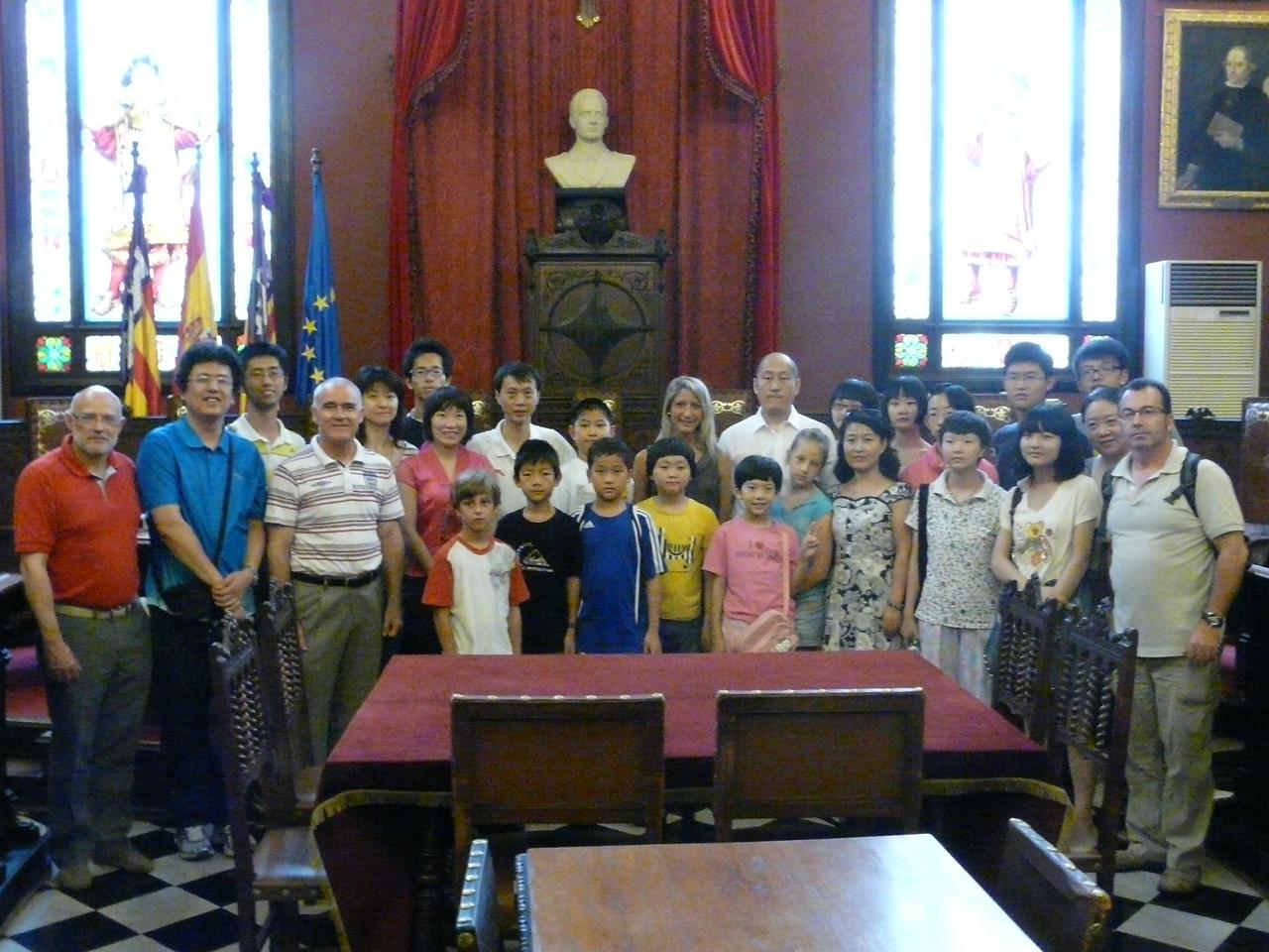 La regidora Belen Soto ha recibido a la Associación Balear de la Amistad China