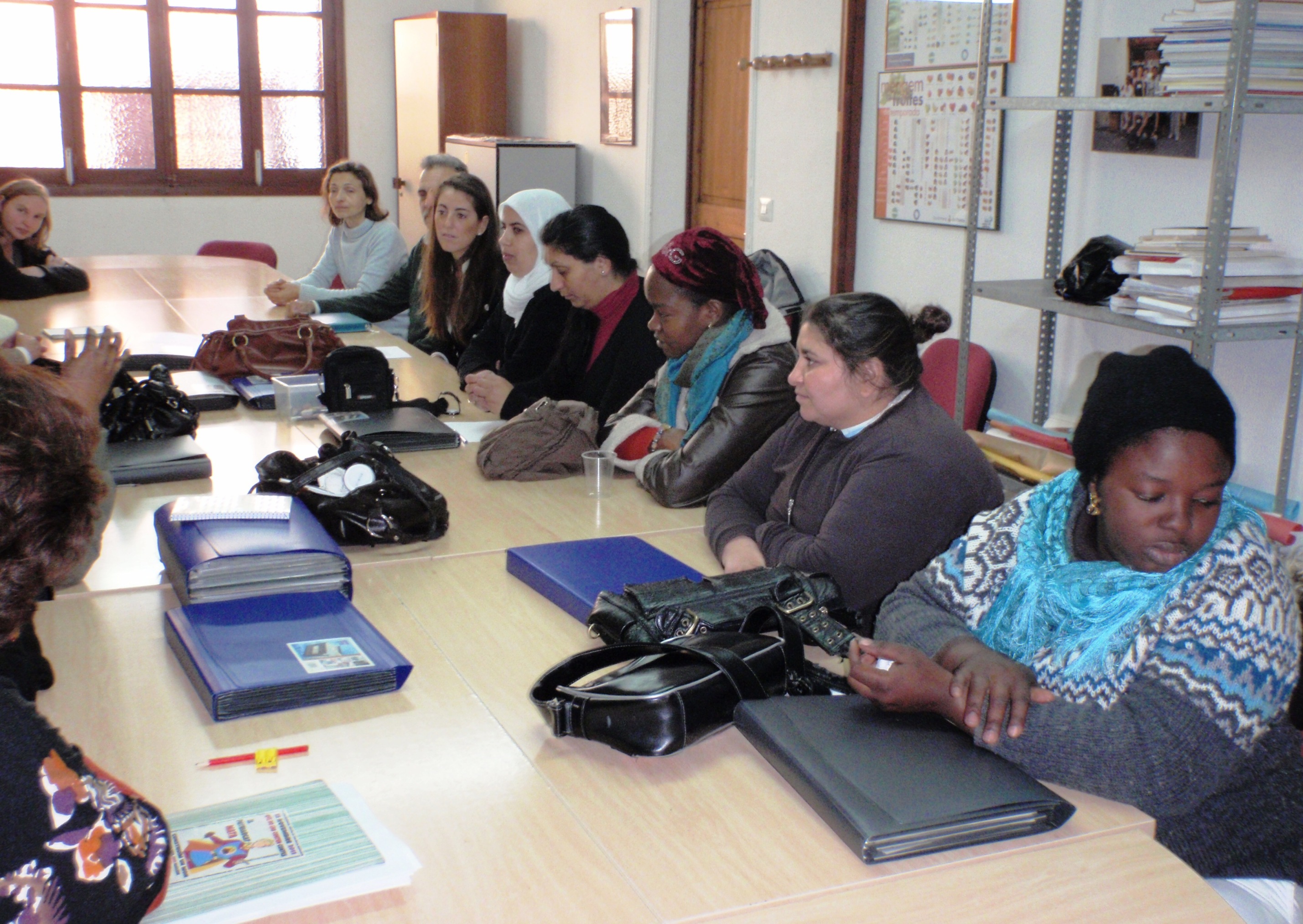 La concejala de Sanidad, Rosa Llobera, asiste a la clausura del      'I Programa de educación para la salud dirigido a las mujeres en la etapa de madurez'